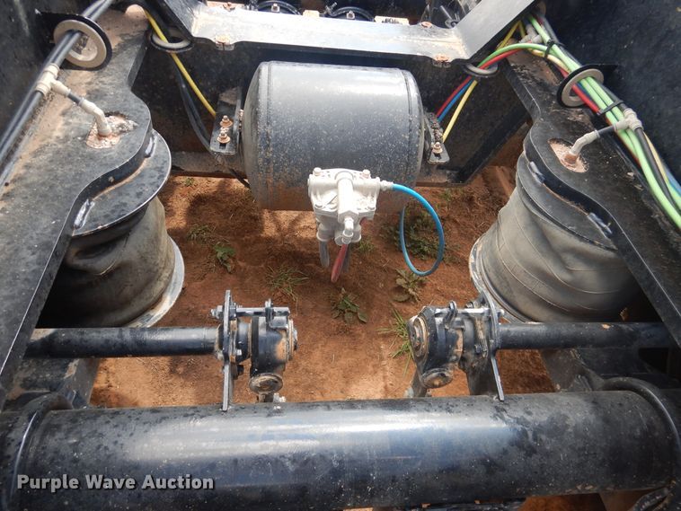 image for item DM6251 2015 Trail King TK110HDG  lowboy equipment trailer