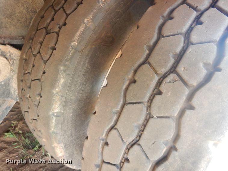 image for item DM6251 2015 Trail King TK110HDG  lowboy equipment trailer