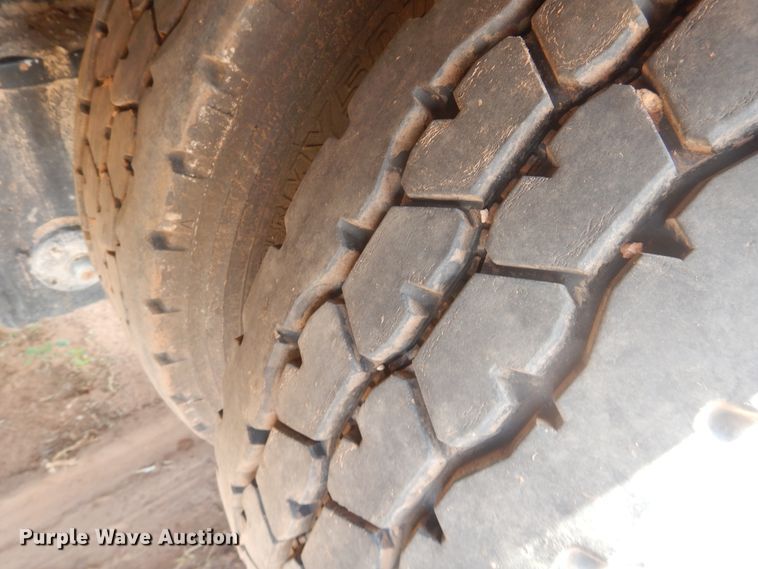 image for item DM6251 2015 Trail King TK110HDG  lowboy equipment trailer