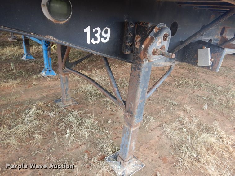 image for item DM6258 1998 Transcraft TL2000  flatbed trailer