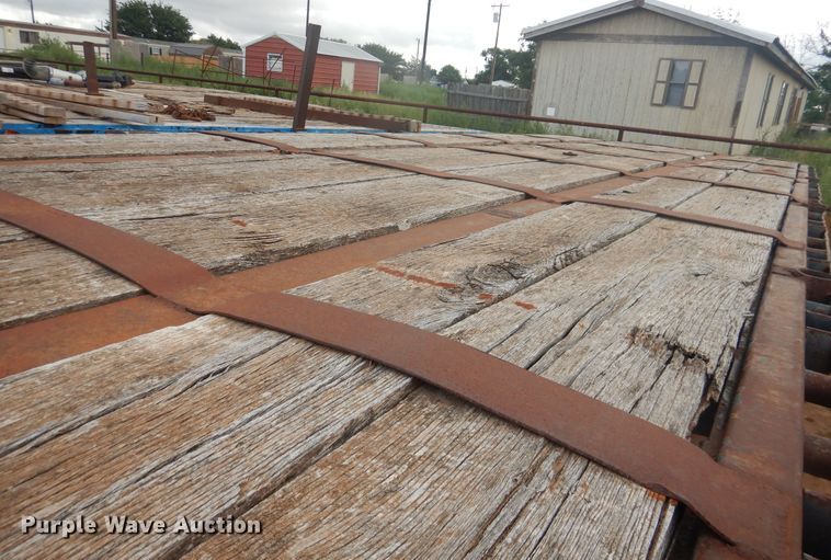 image for item DM6258 1998 Transcraft TL2000  flatbed trailer