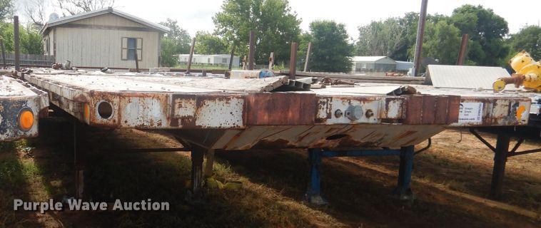 image for item DM6260 1998 Lufkin  flatbed trailer