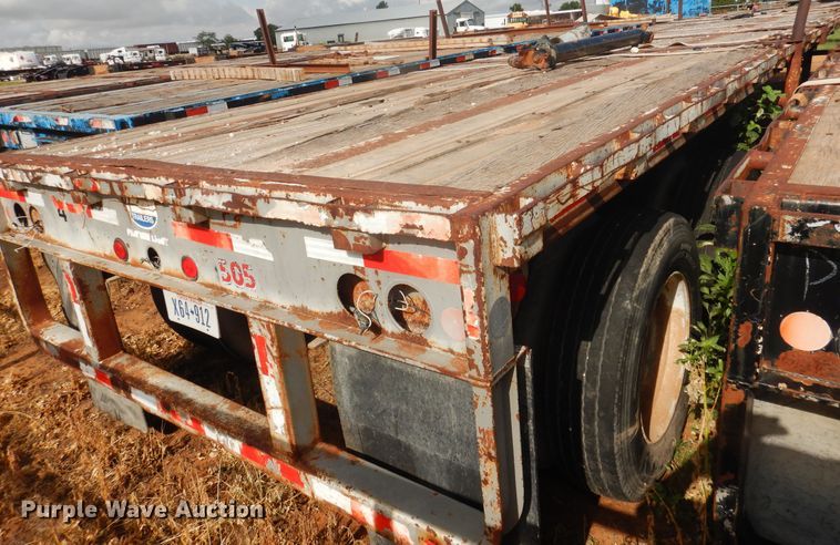 image for item DM6260 1998 Lufkin  flatbed trailer