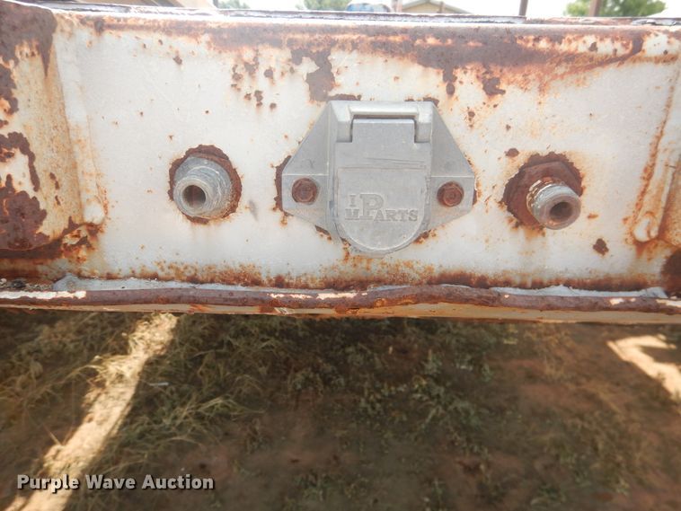 image for item DM6260 1998 Lufkin  flatbed trailer