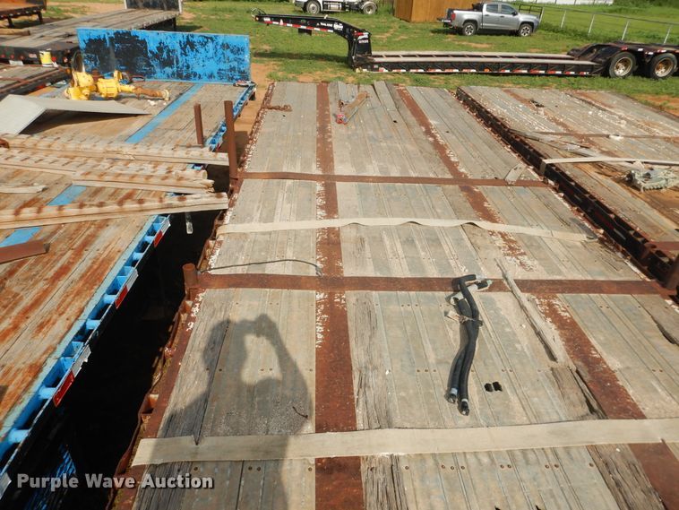 image for item DM6260 1998 Lufkin  flatbed trailer