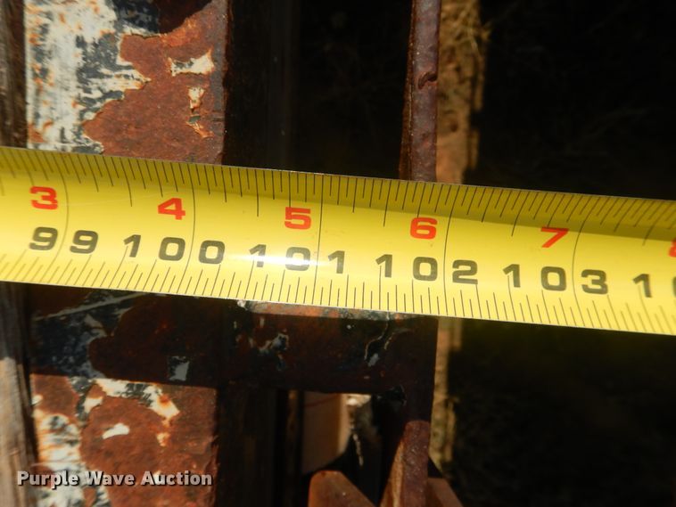 image for item DM6261 1998 Lufkin  flatbed trailer