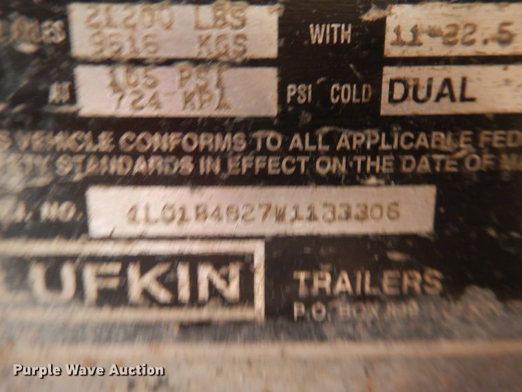 image for item DM6261 1998 Lufkin  flatbed trailer