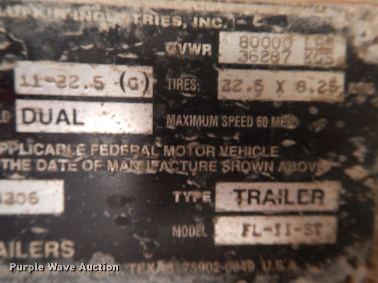 image for item DM6261 1998 Lufkin  flatbed trailer