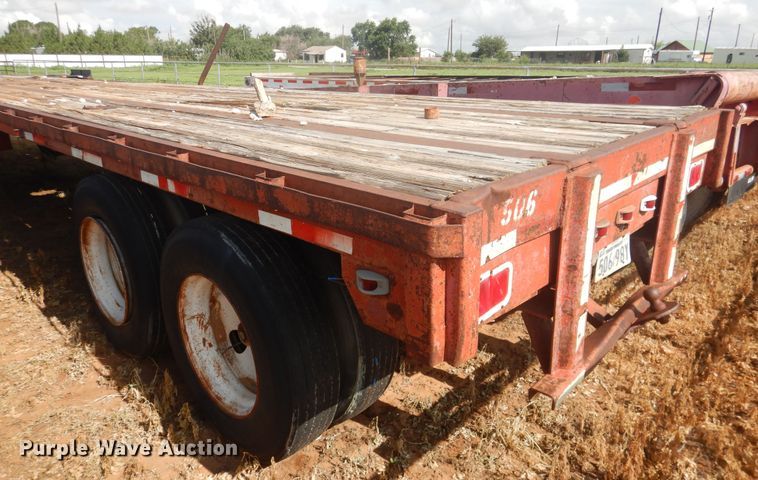 image for item DM6263 1980 Aztec  flatbed trailer