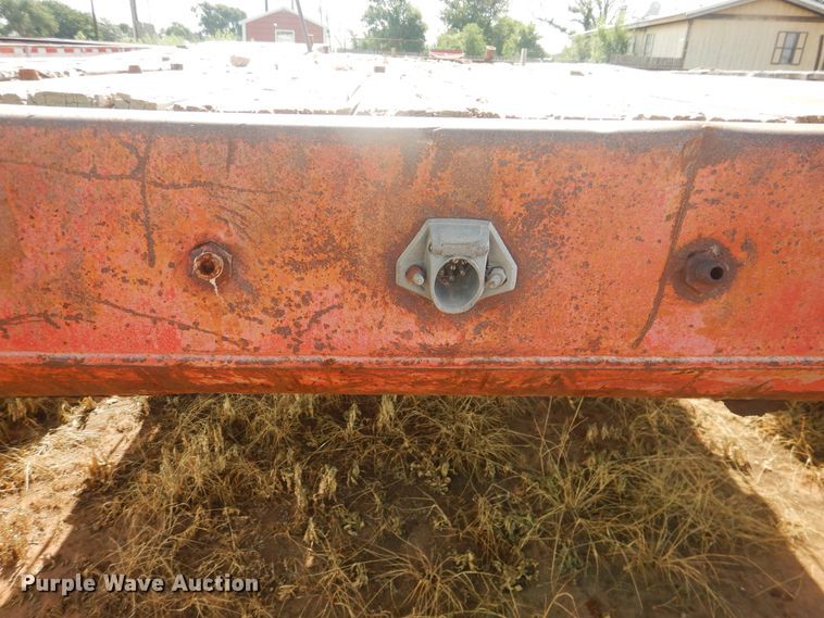 image for item DM6263 1980 Aztec  flatbed trailer