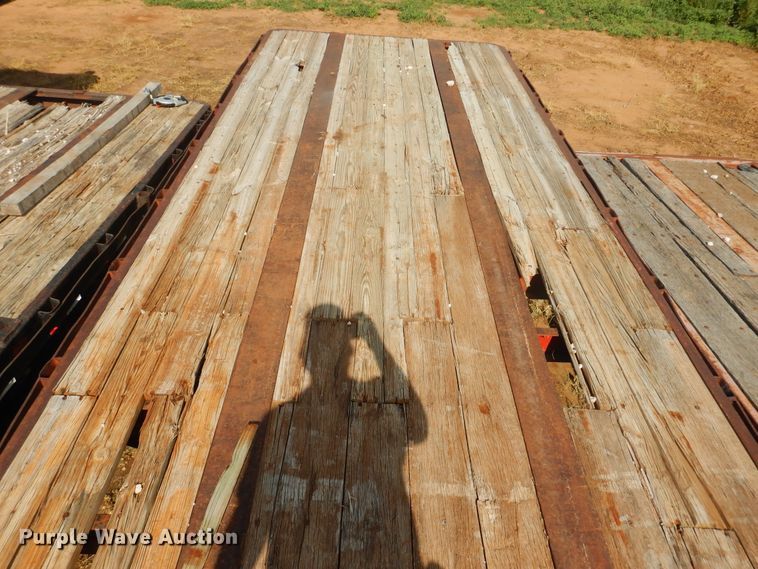 image for item DM6263 1980 Aztec  flatbed trailer