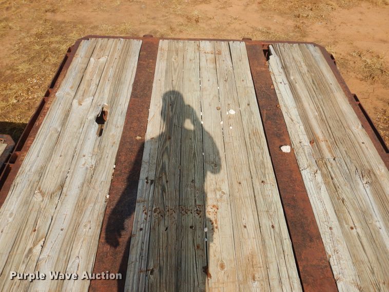 image for item DM6263 1980 Aztec  flatbed trailer