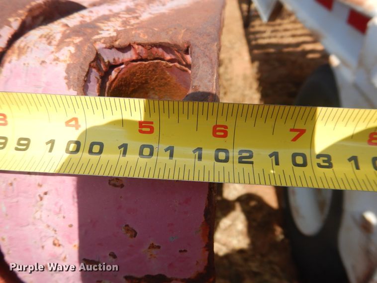 image for item DM6264 1982 Kalyn RF70  oilfield trailer