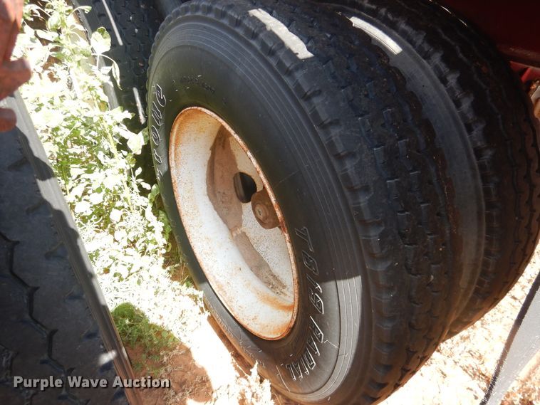 image for item DM6264 1982 Kalyn RF70  oilfield trailer