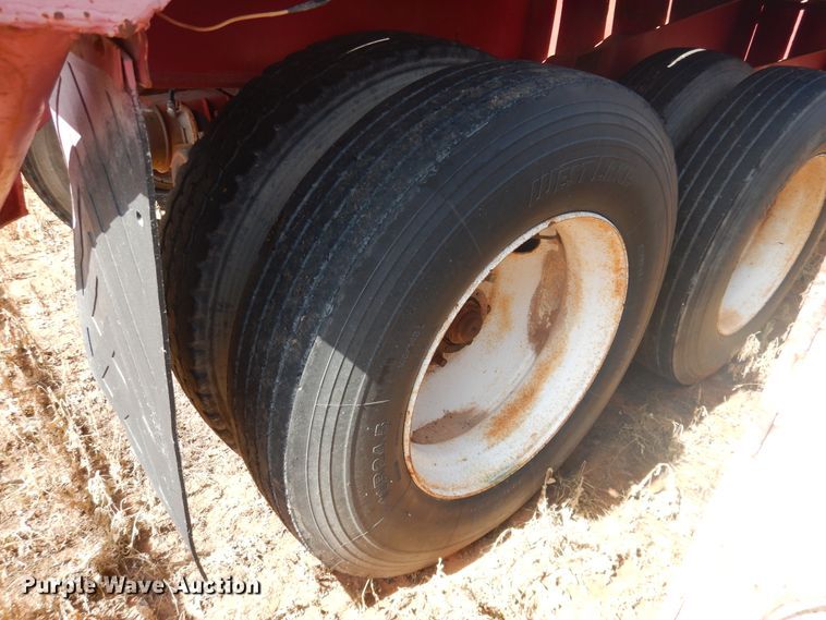 image for item DM6264 1982 Kalyn RF70  oilfield trailer