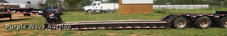 image for item DM6266 2007 Trail King HD110HDG  lowboy equipment trailer