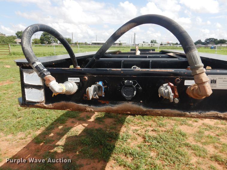 image for item DM6266 2007 Trail King HD110HDG  lowboy equipment trailer