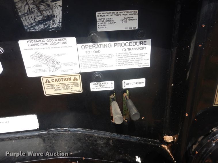 image for item DM6266 2007 Trail King HD110HDG  lowboy equipment trailer