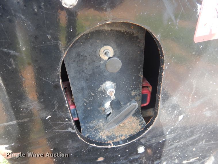 image for item DM6266 2007 Trail King HD110HDG  lowboy equipment trailer