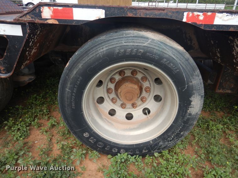 image for item DM6266 2007 Trail King HD110HDG  lowboy equipment trailer