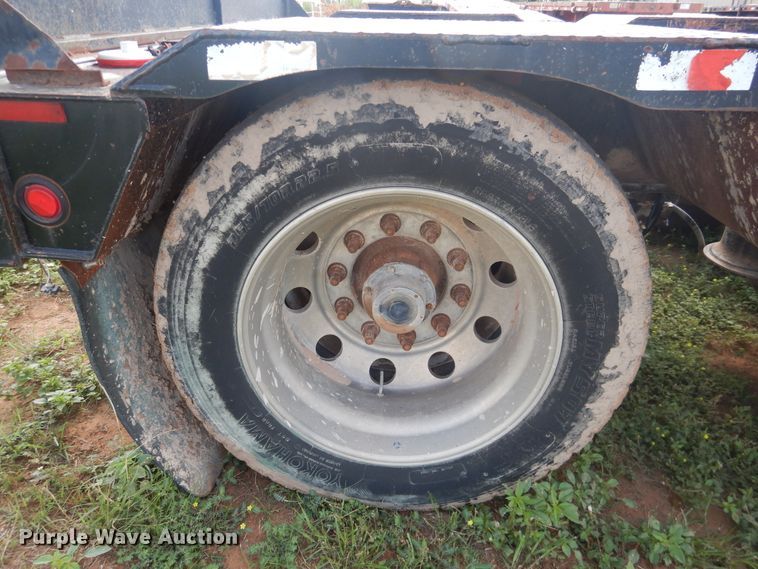 image for item DM6266 2007 Trail King HD110HDG  lowboy equipment trailer