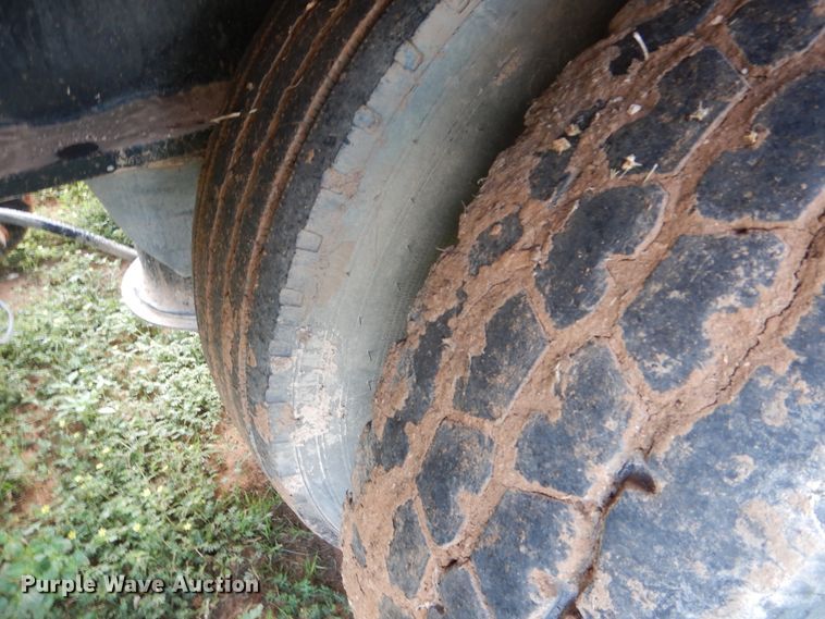 image for item DM6266 2007 Trail King HD110HDG  lowboy equipment trailer