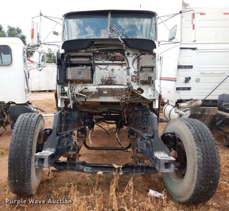 image for item DM6271 2011 Kenworth T800  truck parts