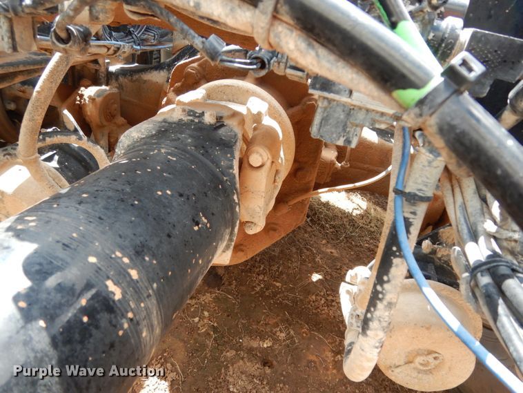 image for item DM6273 2014 Mack CHU600  semi truck