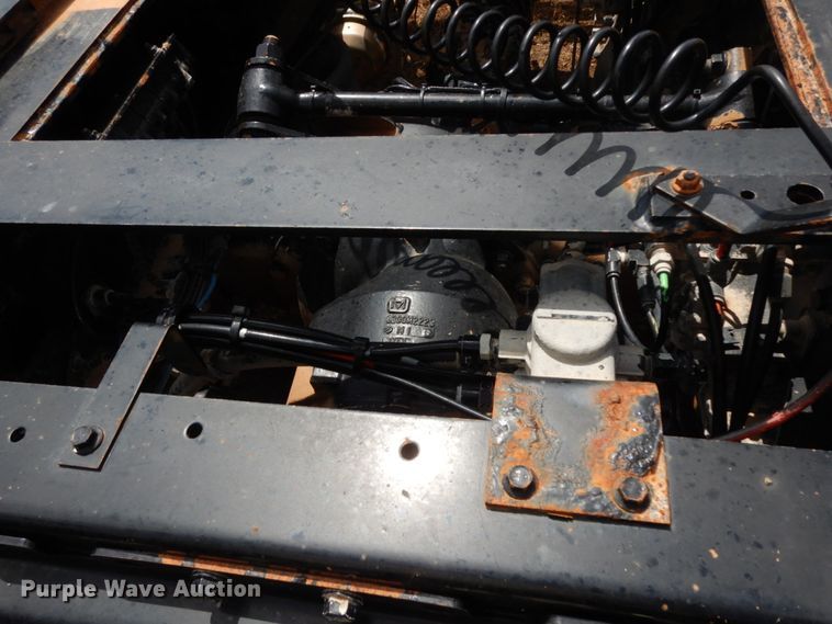 image for item DM6273 2014 Mack CHU600  semi truck