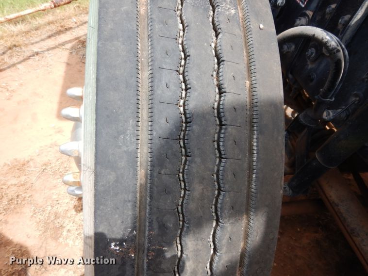 image for item DM6273 2014 Mack CHU600  semi truck