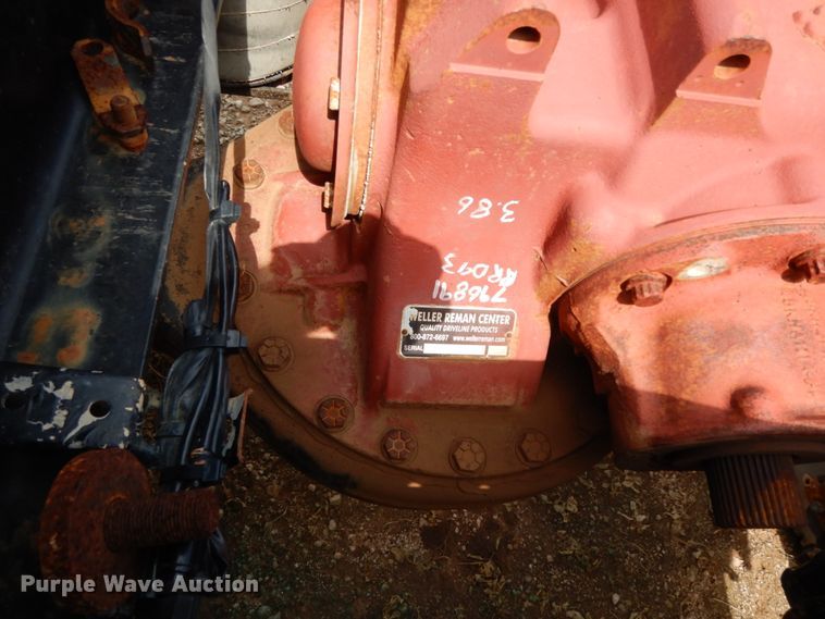 image for item DM6276 2010 Mack CHU613  semi truck