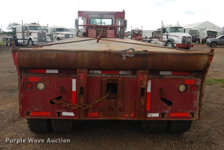 image for item DM6277 2007 Mack CV713  roll-off container truck