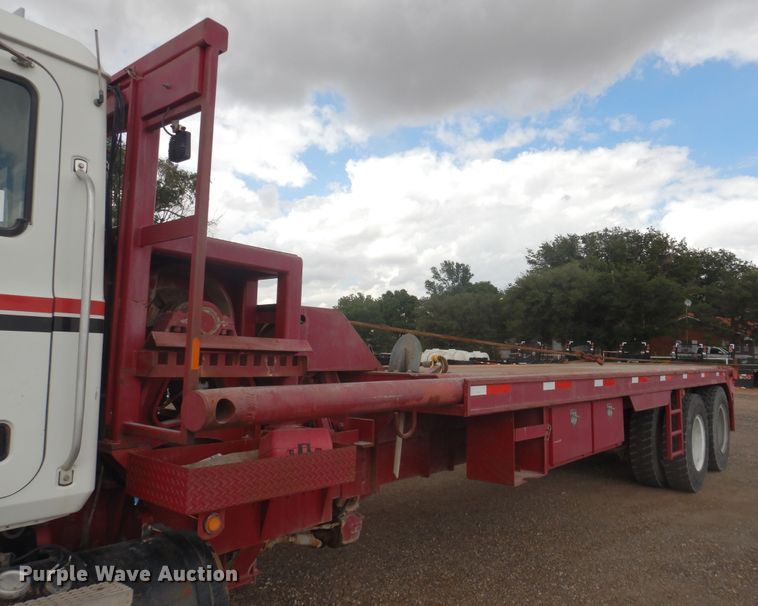 image for item DM6277 2007 Mack CV713  roll-off container truck