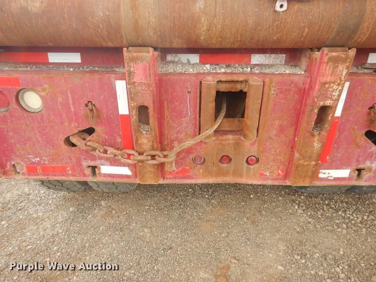 image for item DM6277 2007 Mack CV713  roll-off container truck