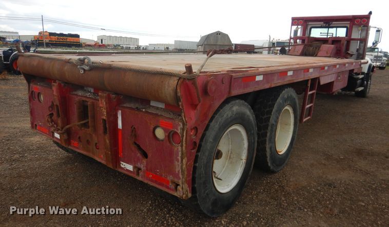 image for item DM6277 2007 Mack CV713  roll-off container truck