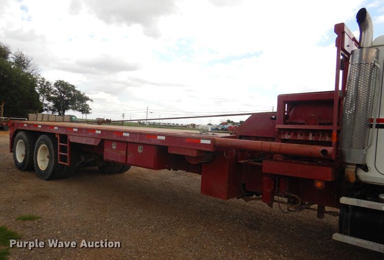 image for item DM6277 2007 Mack CV713  roll-off container truck