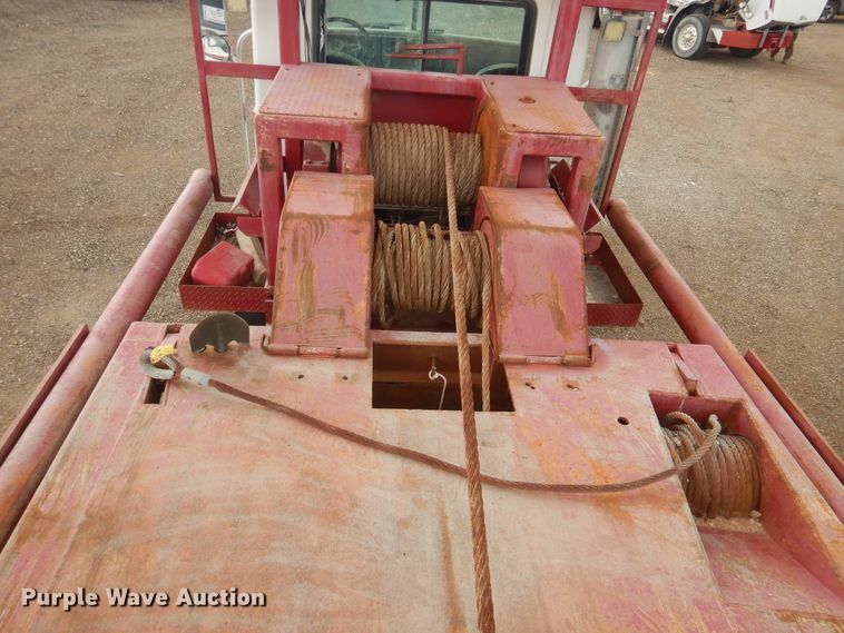 image for item DM6277 2007 Mack CV713  roll-off container truck