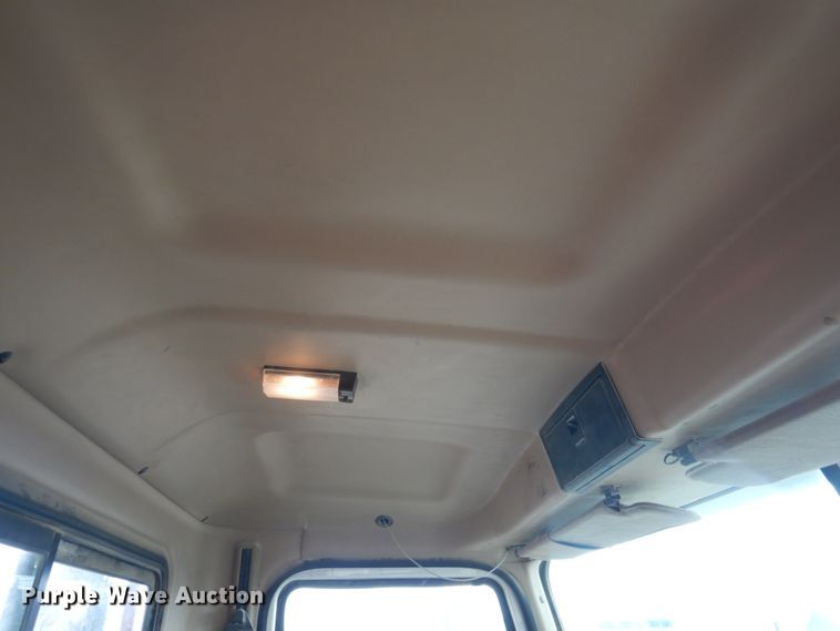 image for item DM6277 2007 Mack CV713  roll-off container truck