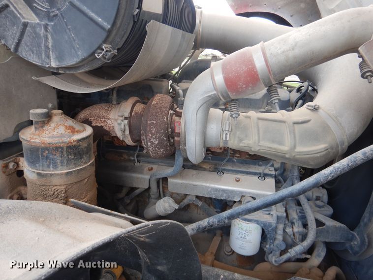 image for item DM6277 2007 Mack CV713  roll-off container truck