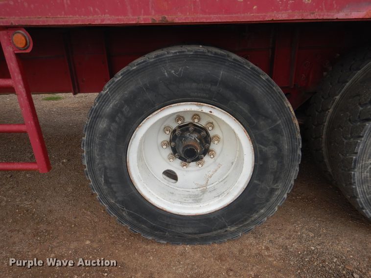 image for item DM6277 2007 Mack CV713  roll-off container truck