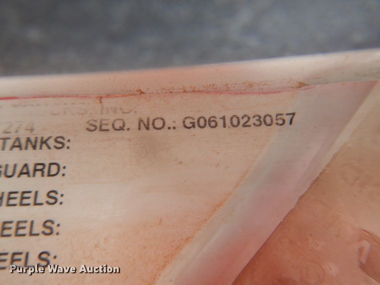 image for item DM6277 2007 Mack CV713  roll-off container truck