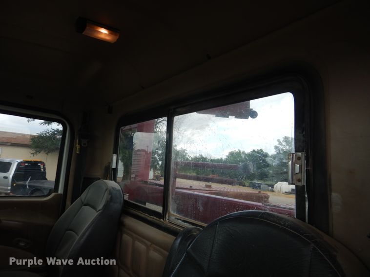 image for item DM6277 2007 Mack CV713  roll-off container truck