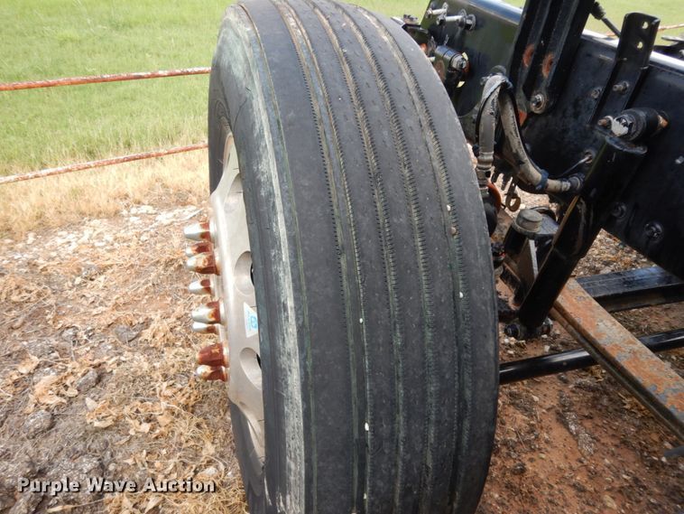 image for item DM6278 2013 Mack CHU613  semi truck