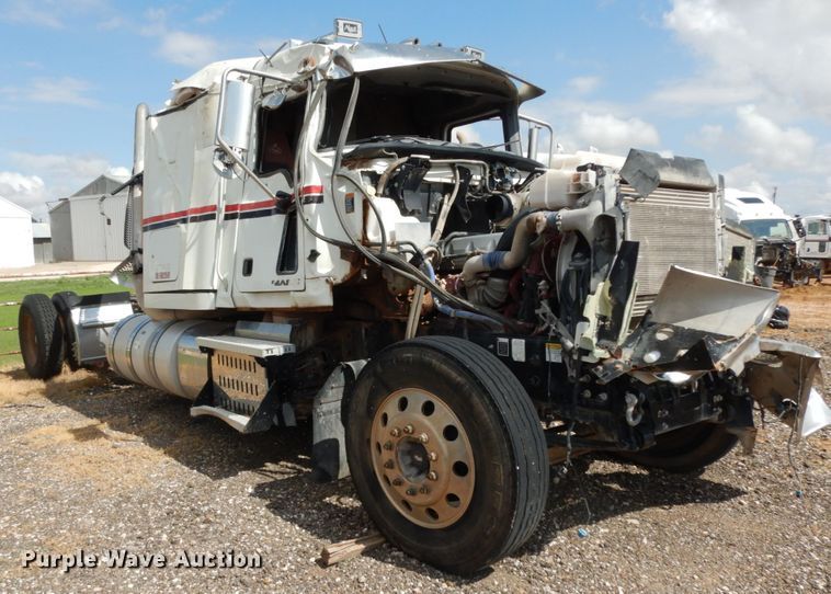 image for item DM6279 2015 Mack CHU613  semi truck