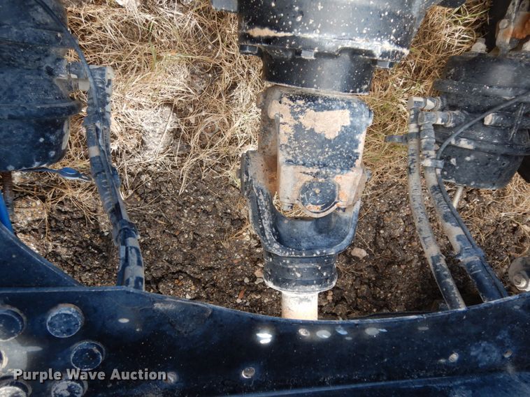 image for item DM6279 2015 Mack CHU613  semi truck