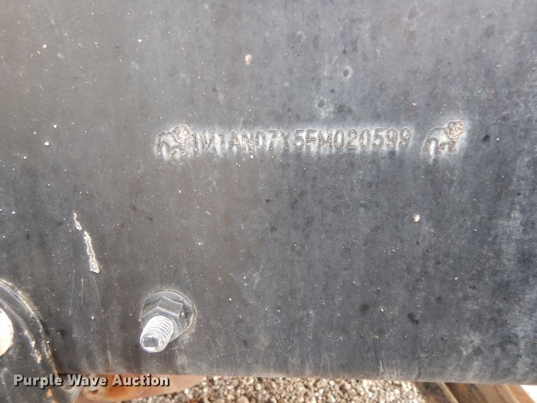 image for item DM6279 2015 Mack CHU613  semi truck