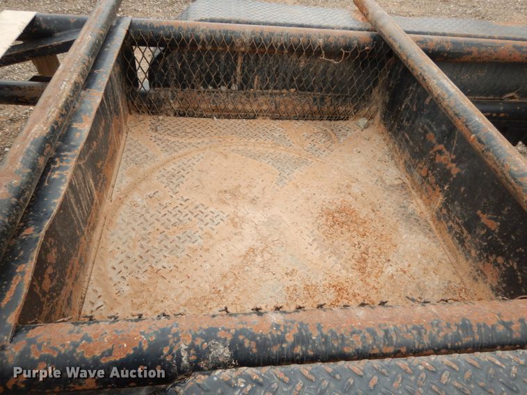 image for item DM6281 Bix Tex  pipe trailer