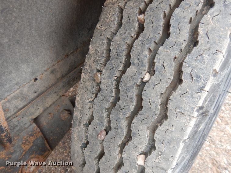 image for item DM6281 Bix Tex  pipe trailer