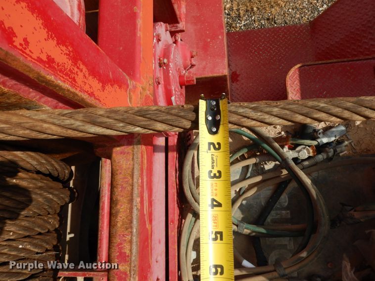 image for item DM6282 2007 Mack CHN613  semi truck