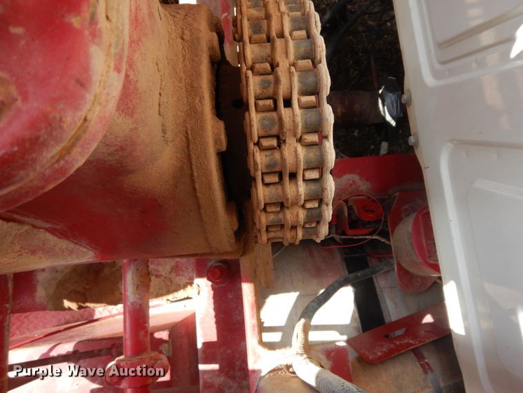 image for item DM6282 2007 Mack CHN613  semi truck